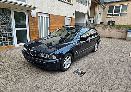 BMW 525 it Touring / Individual / TÜV NEU