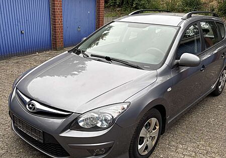 Hyundai i30 i30cw 1.4 blue Classic