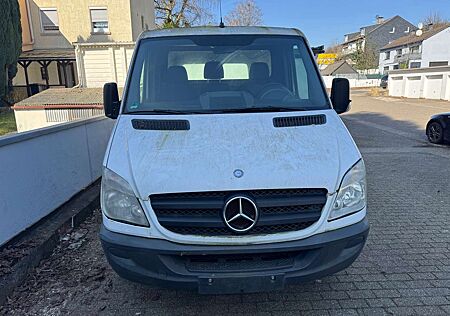 Mercedes-Benz Sprinter 209+CDI++906.211