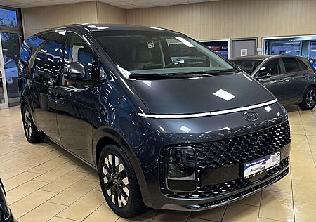 Hyundai Staria Signature 4WD BOSE 7-Sitze Leder LED NSCC