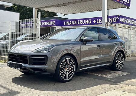 Porsche Cayenne GTS SPORTDESIGN/HEAD-UP/PANO/HINTERACHSLENKUNG/22Z