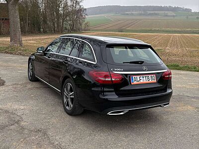 Mercedes-Benz C 300 C-Klasse T-Modell Diesel d T 9G-TRONIC Avantgarde