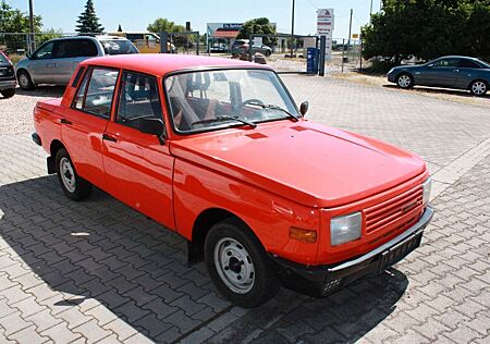 Wartburg 353 S mit AHK und Gutachten