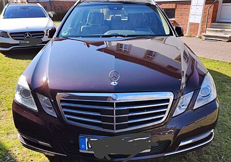 Mercedes-Benz E 250 Elegance