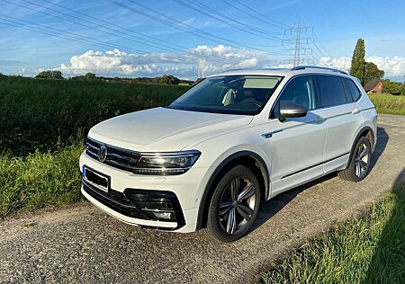 VW Tiguan Allspace Volkswagen Highline 4Motion 2.0 TDI R-Linie