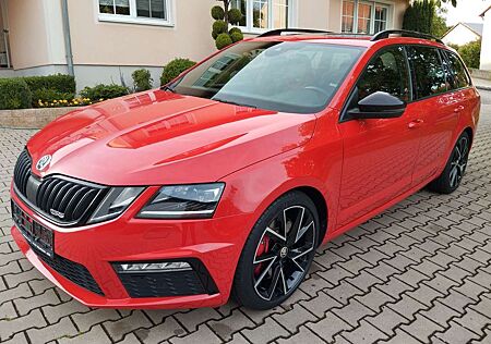 Skoda Octavia Combi RS 2.0 TSI, DSG, Panorama, Navi