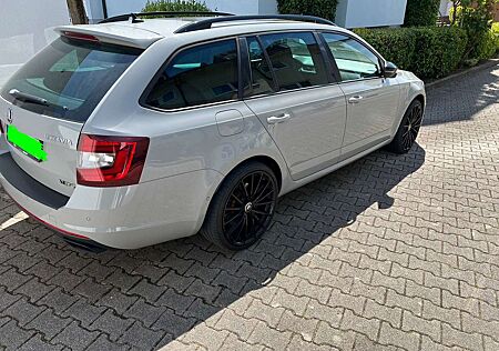 Skoda Octavia Combi 2.0 TSI DSG RS 245