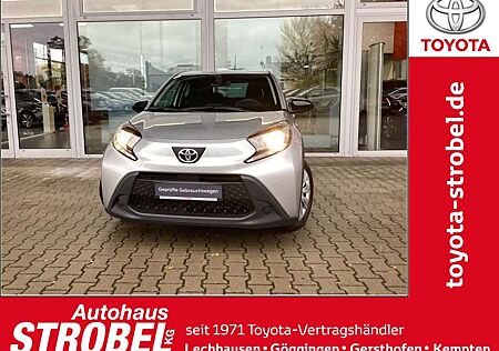 Toyota Aygo (X) Play