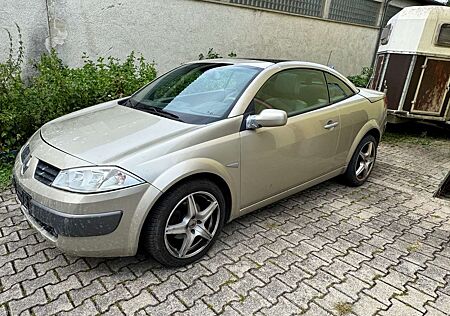 Renault Megane Coupe-Cabriolet 2.0 Coupe-Cabriolet Confort