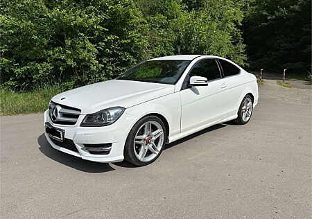 Mercedes-Benz C 250 CDI DPF Coupe AMG (BlueEFFICIENCY) 7G-TRONIC
