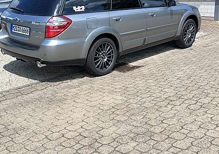 Subaru Outback 3.0R Automatik
