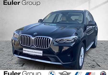 BMW X3 xDr 20i LCProf Navi LED Keyless Sportsitze el.Heck