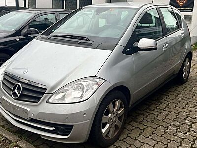 Mercedes-Benz A 160 A 160 BlueEFFICIENCY Elegance
