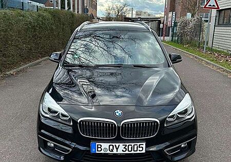 BMW 216 d Luxury Line