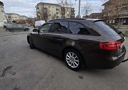 Audi A4 Avant 2.0 TDI DPF clean diesel multitronic Ambient