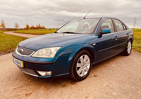 Ford Mondeo 2.0 (145 PS)gepflegt/HU05/2027/8X bereift