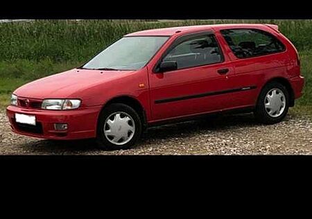 Nissan Almera ich suche n15 egal 3 tur oder 4