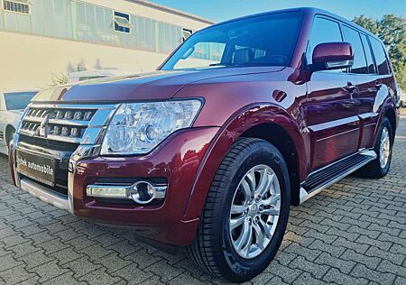 Mitsubishi Pajero 3.2 DI-D SUV-Star 1 Hand Leder Xenon 7 Site