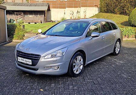 Peugeot 508 Allure *Head-up*XEN*Scheckheft*PANO*PDC vo+hi*NAVI