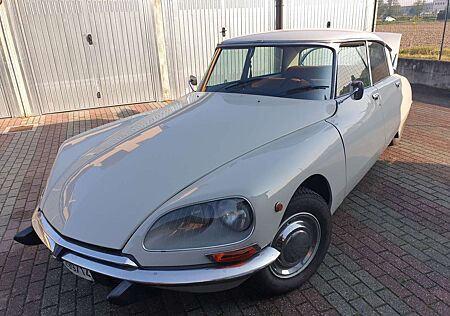 Citroën DS Citroen 23 Confort i.e.