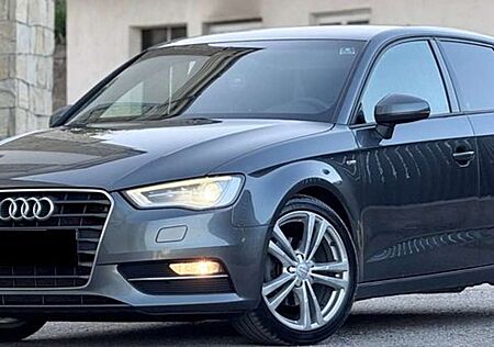 Audi A3 5p 2.0 tdi Attraction 185cv tiptronic