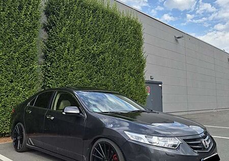 Honda Accord 2.2i-DTEC Automatik Executive