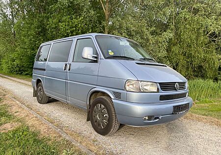 VW T4 Caravelle Volkswagen 2.5l TDI 1.Hand 9Sitzer Tüv=Neu! VB