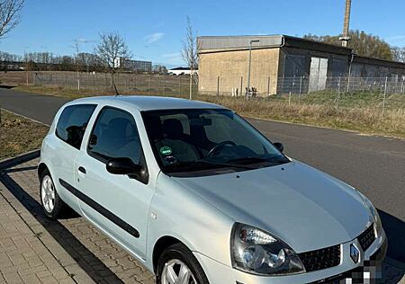 Renault Clio 1.2 16V Dynamique