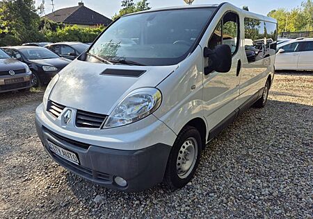 Renault Trafic gebraucht kaufen Renault Trafic L2H1 2,9t (8/9 Sitze) verglast