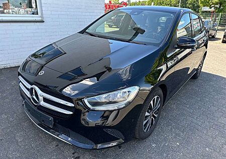 Mercedes-Benz B 200 d 8G Style Navi Kamera CarPlay