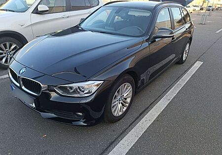 BMW 318d 318 Touring F31 TÜV Neu / mit Anhängerkupplung