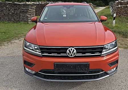 VW Tiguan Volkswagen 2.0 TDI SCR (BlueMotion Technology) Highline