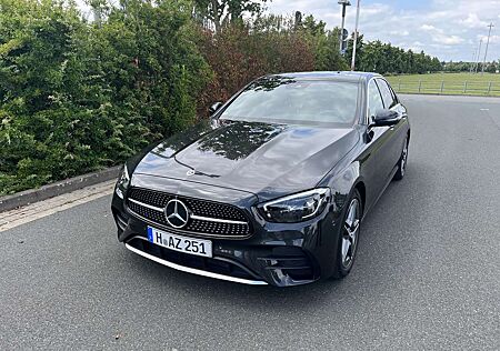 Mercedes-Benz E 220 d 4Matic 9G-TRONIC AMG Line