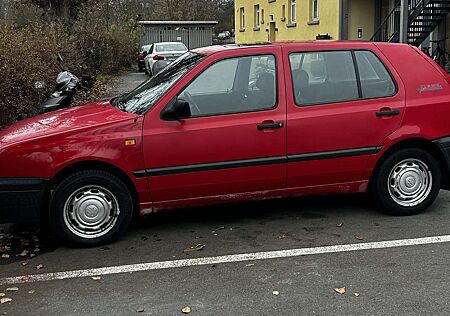 VW Golf Volkswagen 1.9 TD CL Europe