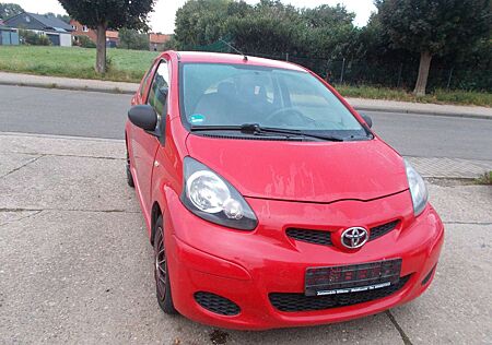 Toyota Others Aygo AYGO Basis-Servo