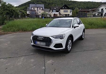 Audi Q3 35 TFSI im TOP Zustand