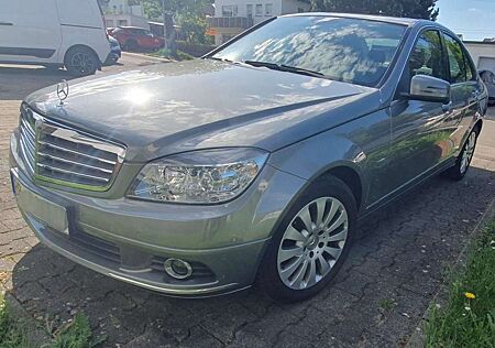 Mercedes-Benz C 180 Kompressor Automatik BlueEFFICIENCY