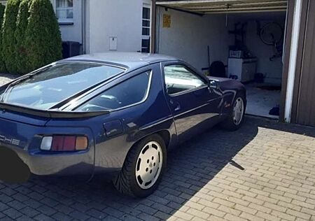Porsche 928 S Schalter 5 Gang