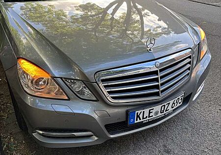Mercedes-Benz E 250 CGI BlueEFFICIENCY Automatik Avantgarde