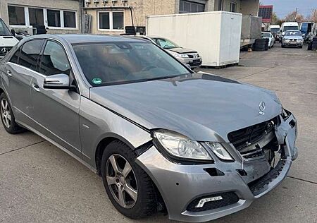Mercedes-Benz E 250 E Limousine CDI BlueEfficiency TÜV