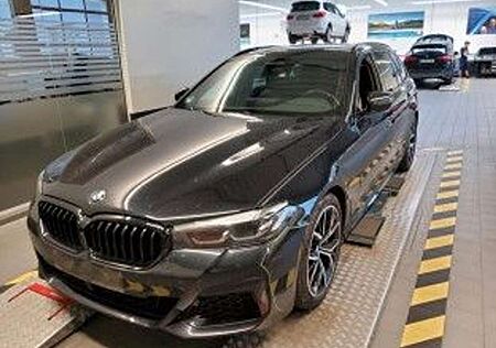 BMW 540 dxD/LCPProf/AHK/St&Go/BelüftStz/360°/M-Sport