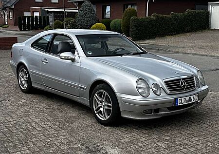Mercedes-Benz CLK Mercedes-Benz CLK 200 Scheckheftgepflegt, TÜV NEU,