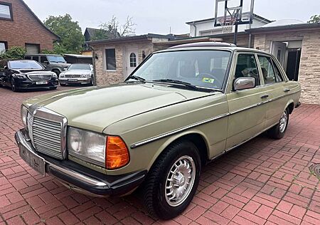 Mercedes-Benz 230 E AUTOMATIK+ESSD+TÜV 05/2026