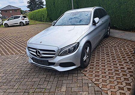 Mercedes-Benz C 220 C -Klasse T-Modell T BlueTec / d ST