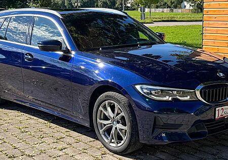 BMW 320 d Sport Line,Pano,ACC,HIFI, Kamera, LC Prof.