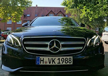 Mercedes-Benz E 200 9G-Tronic