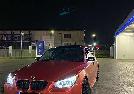 BMW 525i 525