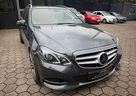 Mercedes-Benz E 300 E -Klasse T-Modell BlueTec Avantgarde
