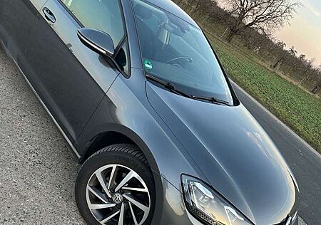 VW Golf Volkswagen Sound Start-Stopp ( Standheizung, DSG, ..)
