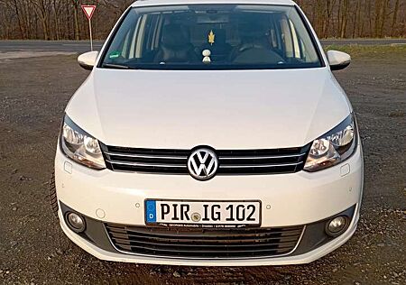 VW Touran Volkswagen 2.0 TDI DPF DSG Cup